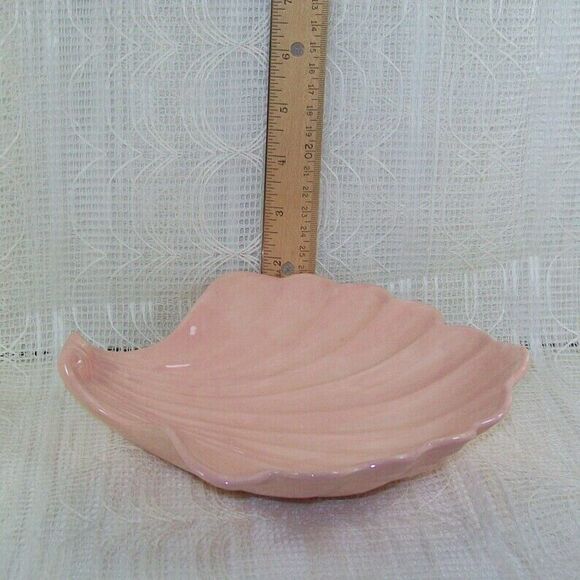 Handmade Peach Colored Ceramic Shell Shaped Trinket Dish For Jewelry Or Candy - Picture 5 of 5